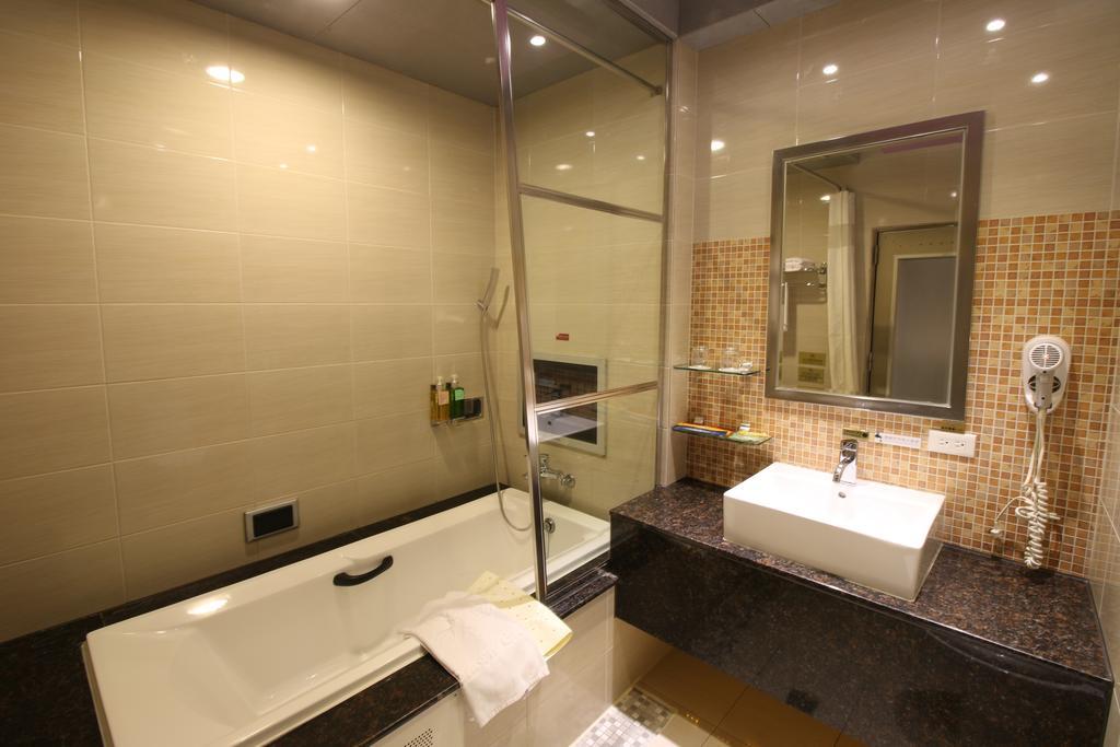 גאושיונג R7 Hotel מראה חיצוני תמונה