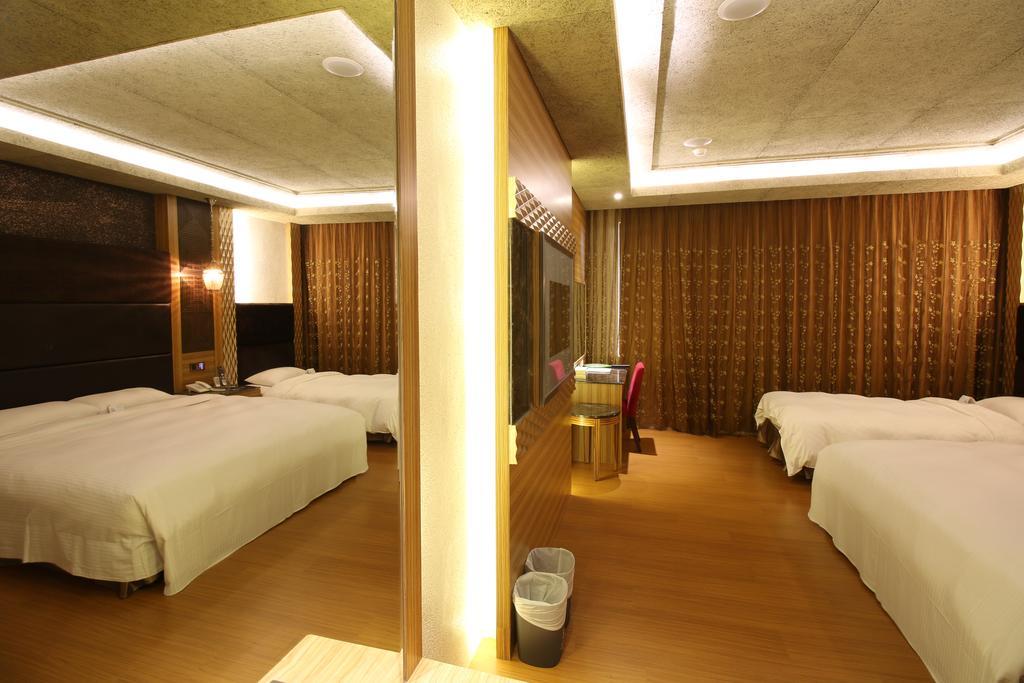 גאושיונג R7 Hotel מראה חיצוני תמונה