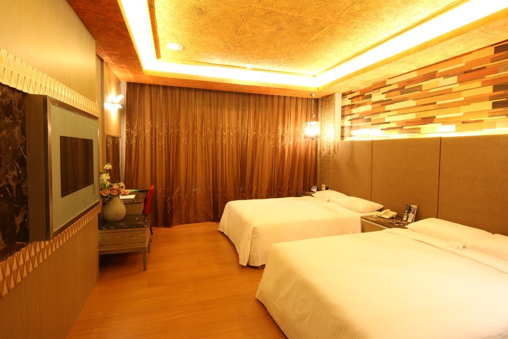 גאושיונג R7 Hotel מראה חיצוני תמונה
