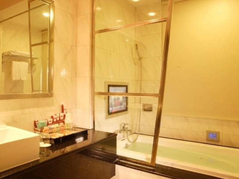 גאושיונג R7 Hotel מראה חיצוני תמונה